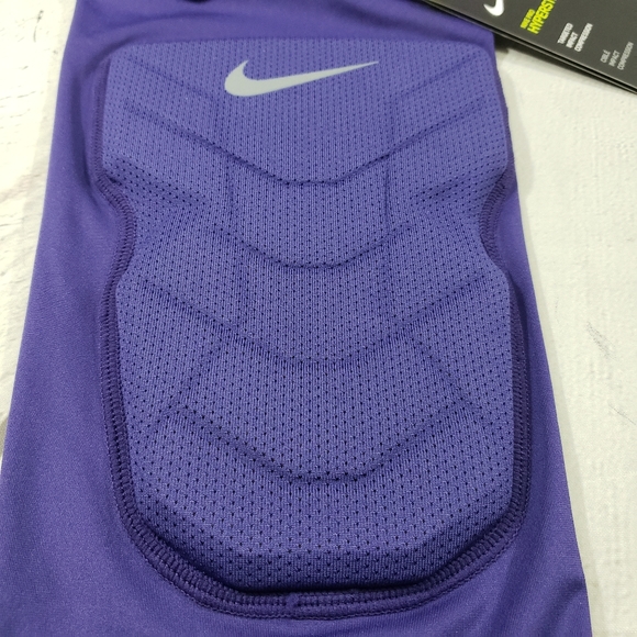Nike Pro Hyperstrong Basketball Sleeve SZ XL Padded - Picture 3 of 6